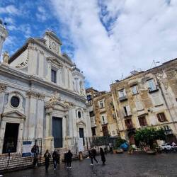 Das Bild zeigt ganz gut wie unterschiedlich die Stadt ist