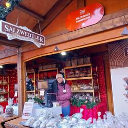 Manuell hergestellter Baumkuchen, EdithaBrot und MagdeBurger