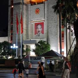 Hoan Khiem Lake; Hanoi Municipal People's Committee Building