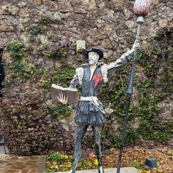 Seine Statue von dem kleinen Museum