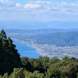 Gomen, looking north