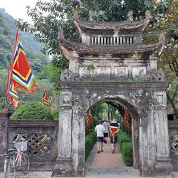 Dinh Temple; entrance