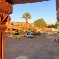 Städtischer Camping in Ouarzazate.
