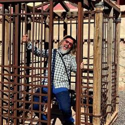 ... und eine Requisite aus dem gleichnamigen Film: "Ich will hier raus!"🤣