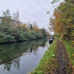 It started to rain just as we moored up