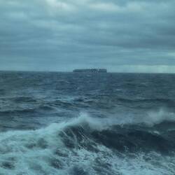 Das erste Schiff seit 6 Tagen