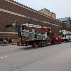 Look carefully... after the parade, the city had to put up lights they took down for the balloons!