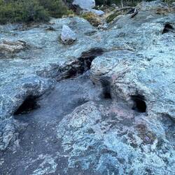 Die Löcher warten auf Dieters Feuerstock 😅
