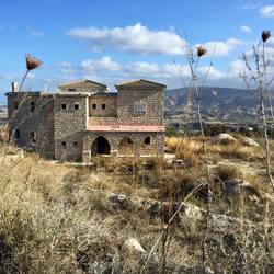 Schade, auch das hätte ein willkommene Schlafstelle sein können 🏰