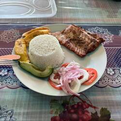 Unser Guide ist gleichzeitig auch unser Koch