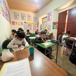 Alle ausnahmsweise mal brav am arbeiten