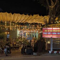 Tam Coc; Old Viet Pub