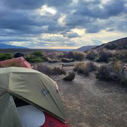 Camping am Fuße des Berges