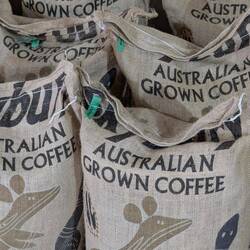 Skybury Coffee & Papayas