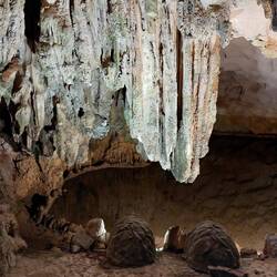 Hang Sung Sot; first chamber