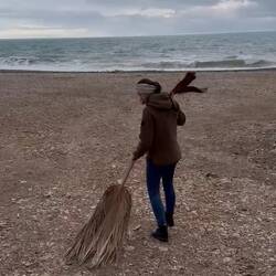 Ja Internet gab's auch kaum... da kommt man schon auf komische Ideen 🤣🤷🏼‍♀️