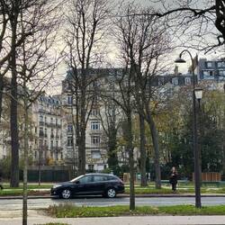 Apartments around the Jardin du Ranelagh