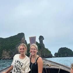 Chicken Insel ( wer erkennt das Huhn aus den Felsen ? )