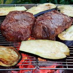 Vegetarian dinner: because in Argentina any piece of meat under 500 g is considered a vegetable!