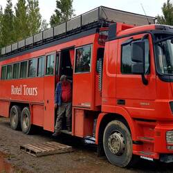 DDR nostalgia: Rotel Tours on the move...