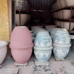 Dong Treu; Ceramic Village