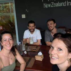 Drinks and a chat with se Germans