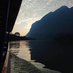 Ride on the Nam Ou river