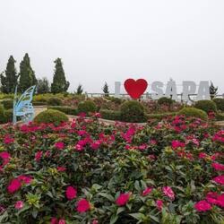 Garden around the lower terminus