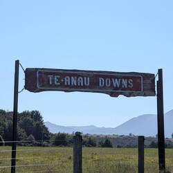 First stop, Te Anau Downs