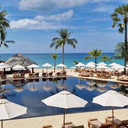 schöner 6eckiger Pool