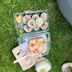 Mittagessen im Park 🌞