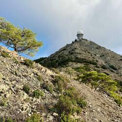 Am höchsten Punkt des Kionas, findet sich mal wieder ein Sperrgebiet,..