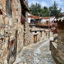 ..nur mehr ganz wenige Menschen.