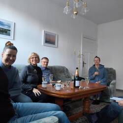 Viel Glück auf der Reise,! 🥂⛴️🎄