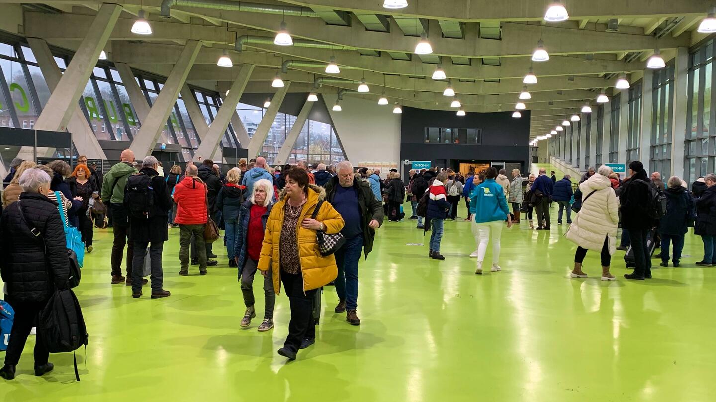 Einchecken am Cruise Terminal