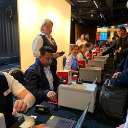 Check-In Terminal im Schiff