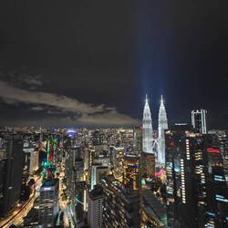 Petronas Tower bei Nacht