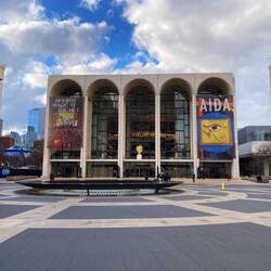 Metropolitan Opera House (Met)