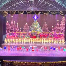 The Rockets Christmas Show.