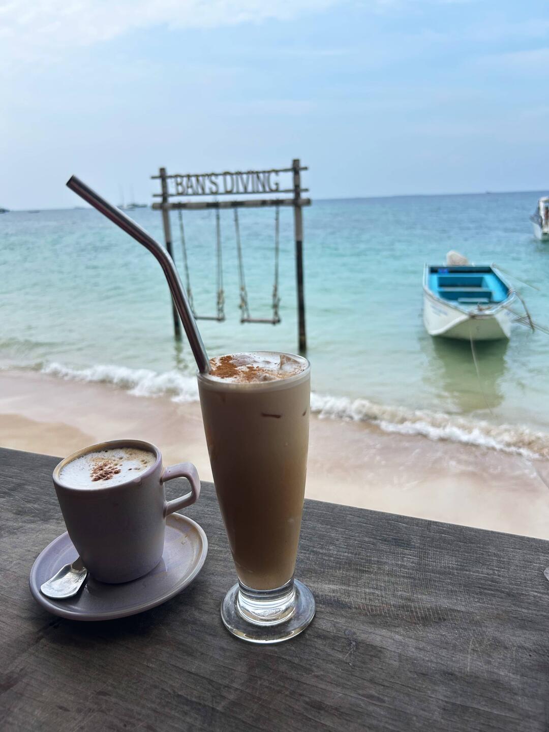 Frühstück mit Aussicht ☕️