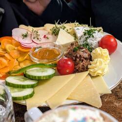 ... Bis hin zu "Onkel Karls Käsewagen" war alles dabei. Lecker!