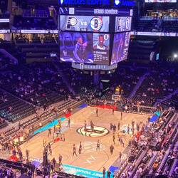 Ein Mal bei einem NBA Spiel dabei sein. Und dann noch mit Dennis Schröder 😜.