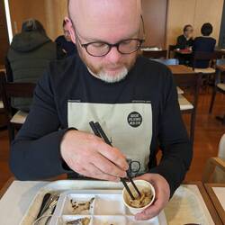 On teste le natto au petit déjeuner