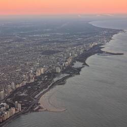 I never really twigged that Chicago was built on a lake! Syd-haneda-chicago-miami