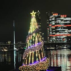 Weihnachtliche Stimmung im Darling Harbour