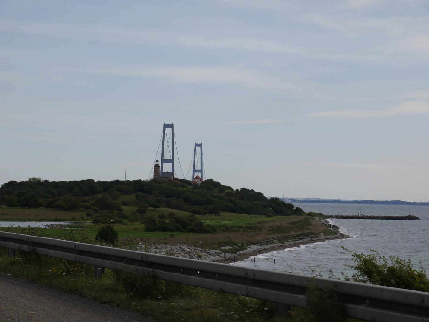 Storebælt Brücke & Leuchtturm