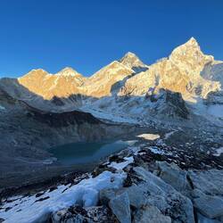 Mt. Everest bei Sonnenuntergang