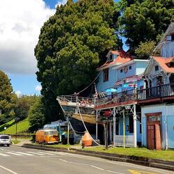 In this building is a strange "museum", a disorganized collection of dusty & rusty antiques...