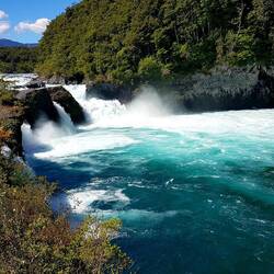 Salto del Petrohué.
