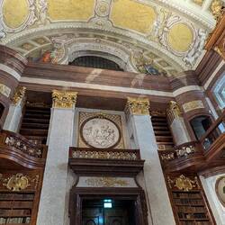 ...In die beschauliche Nationalbibliothek